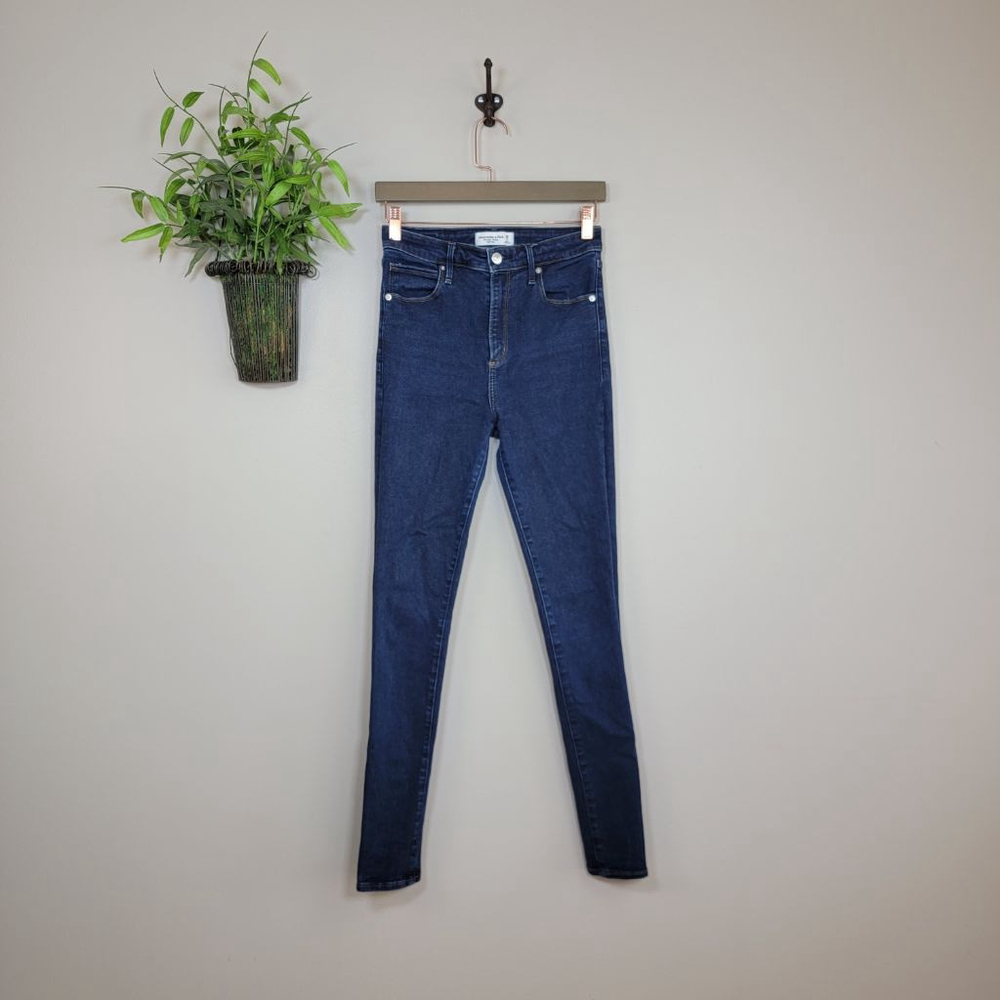 Abercrombie & Fitch Super Skinny High Rise Jeans Dark Blue Indigo Wash 2 26 AF